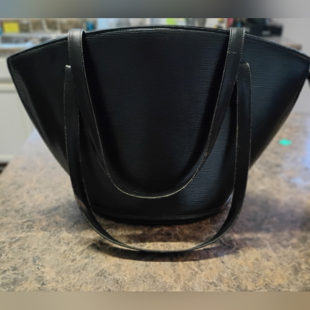 Authentic Louis Vuitton Saint Jacques GM – Black Epi Leather - Picture 2 of 9